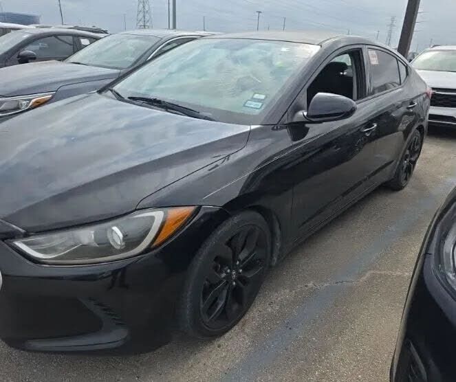 2018 HYUNDAI Elantra