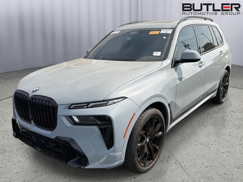 2023 BMW X7