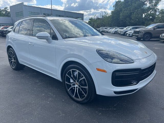 2019 PORSCHE Cayenne