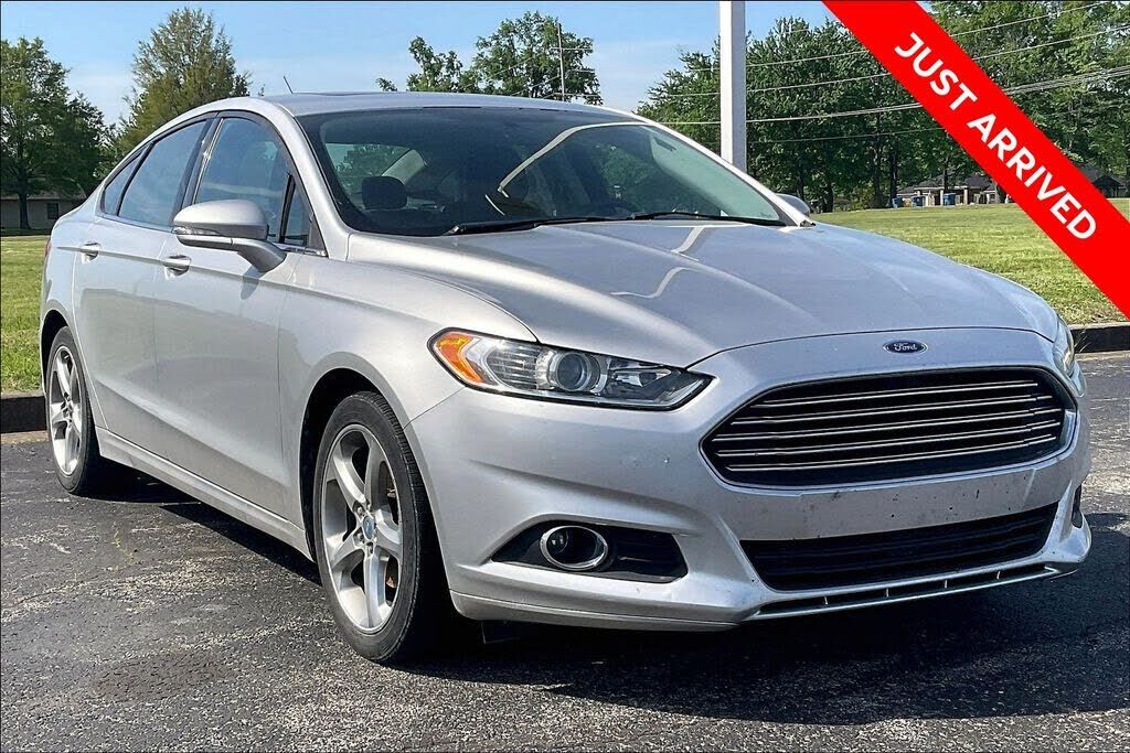 2013 FORD Fusion