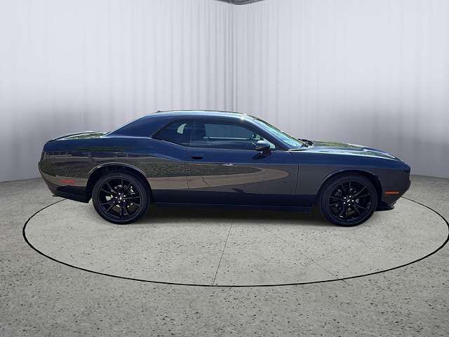 2018 DODGE Challenger