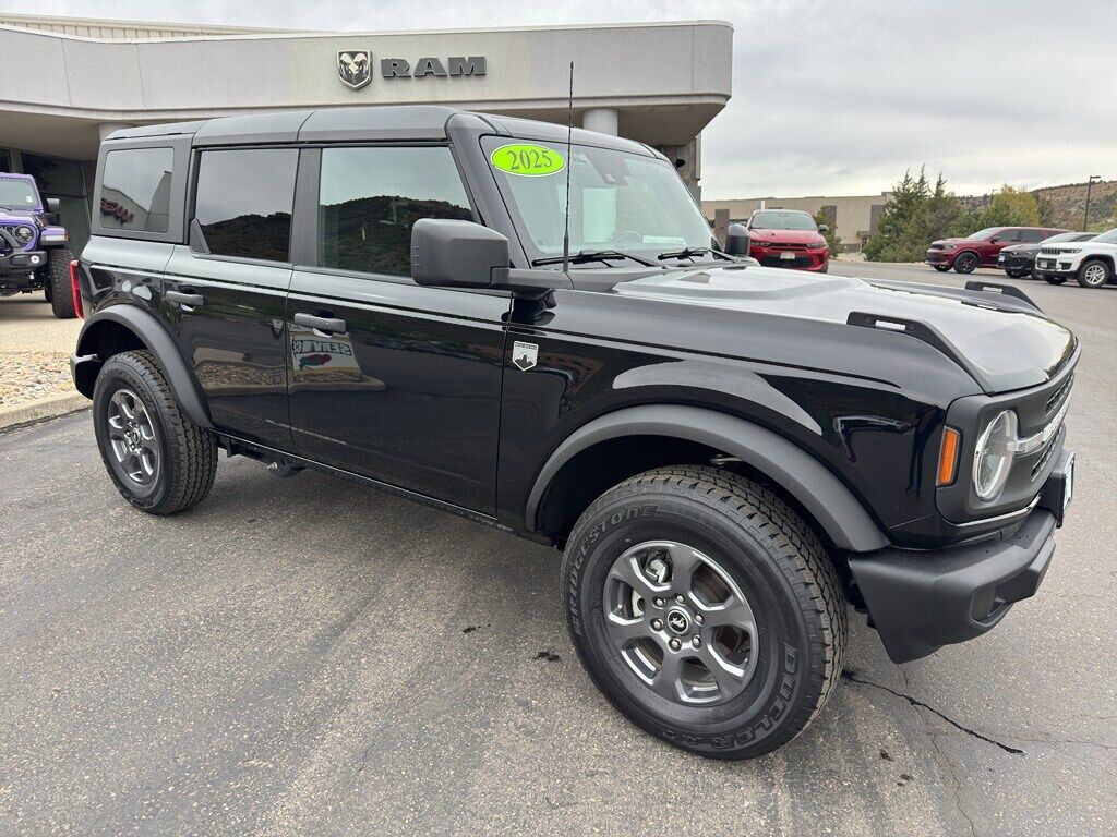 2025 FORD Bronco