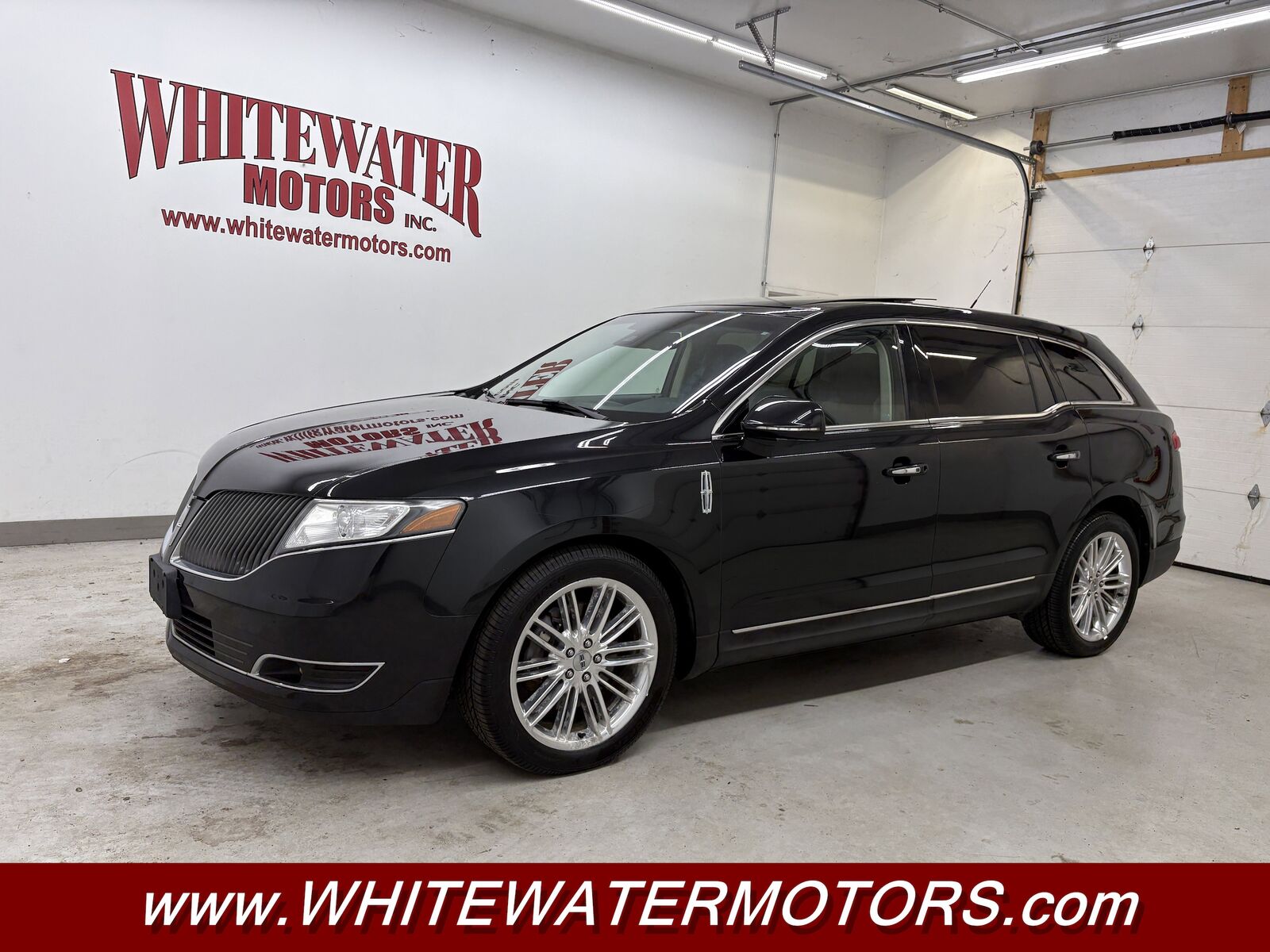 2013 LINCOLN MKT