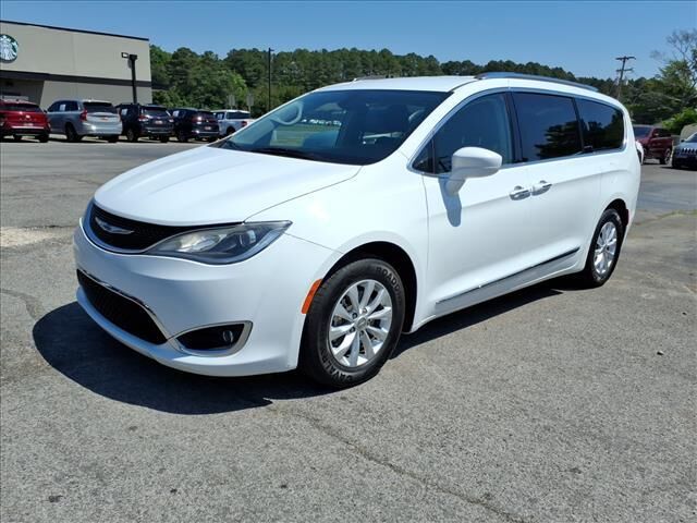 2019 CHRYSLER Pacifica