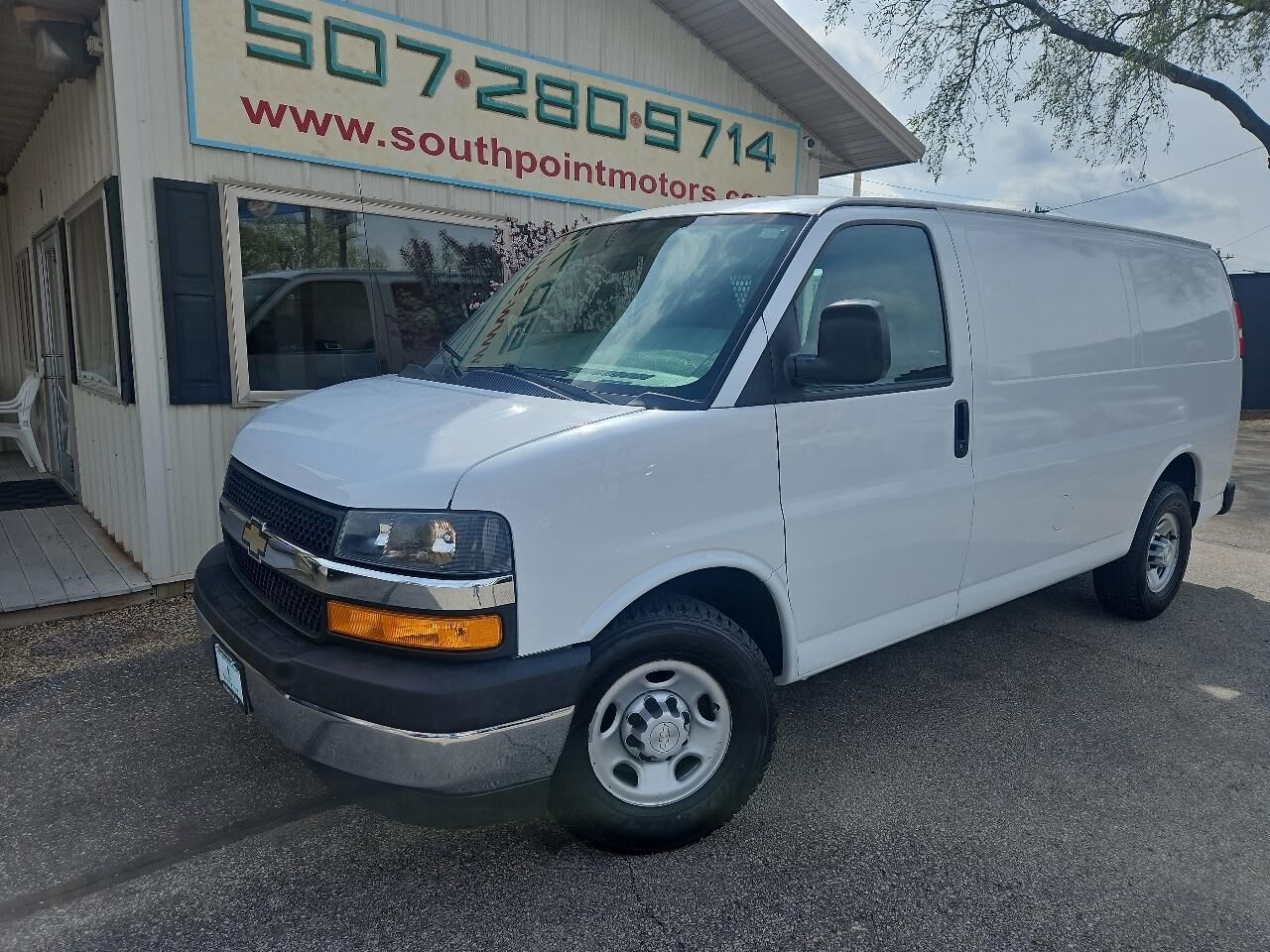 2018 CHEVROLET Express