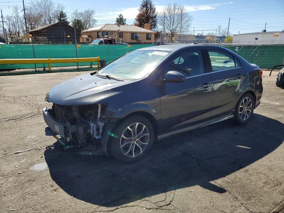 2017 CHEVROLET Sonic