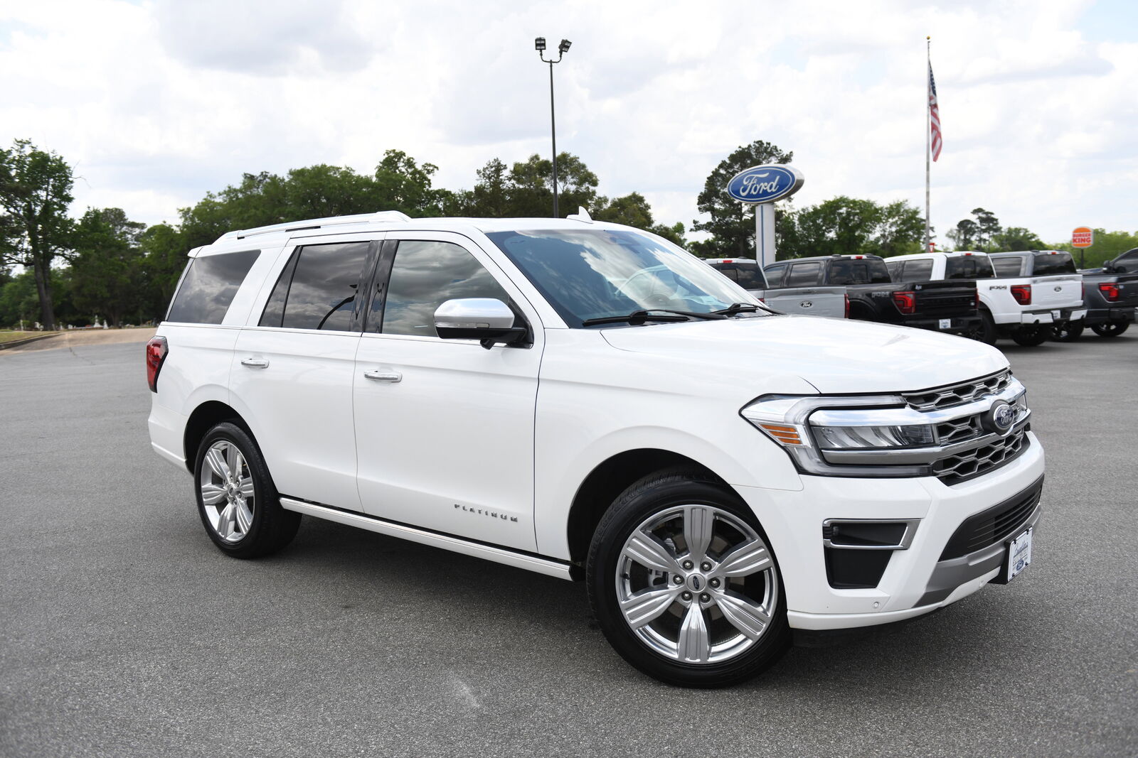2023 FORD Expedition