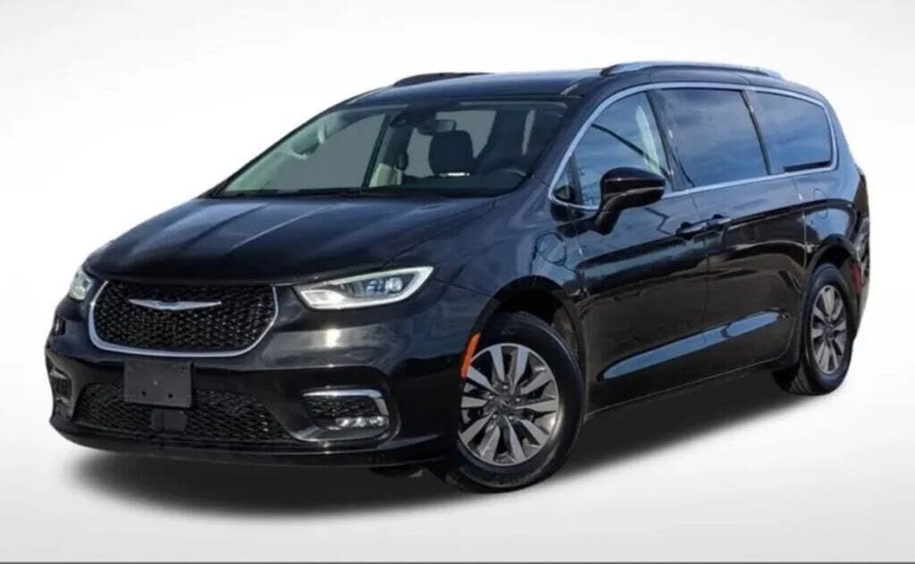 2021 CHRYSLER Pacifica