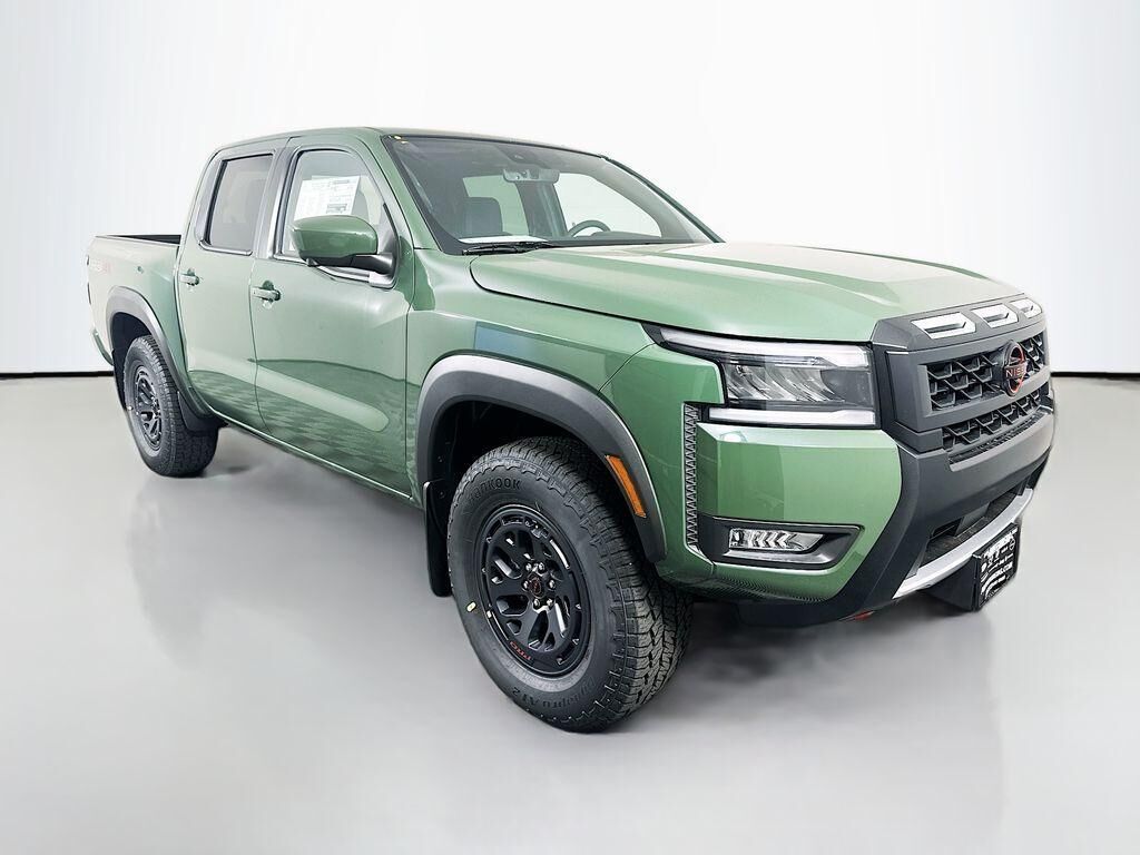 2026 NISSAN Frontier