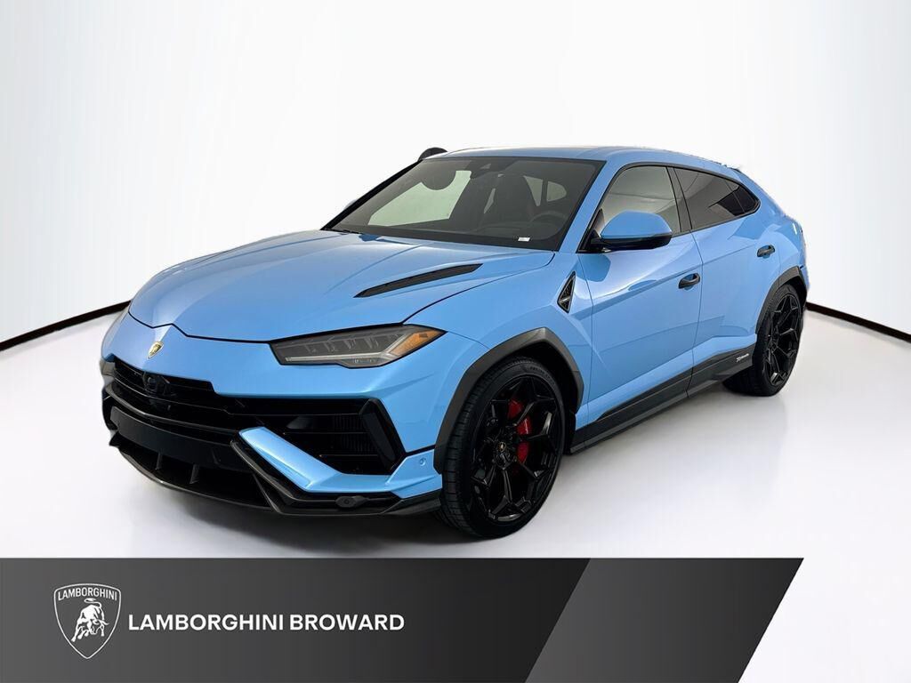 2023 LAMBORGHINI URUS