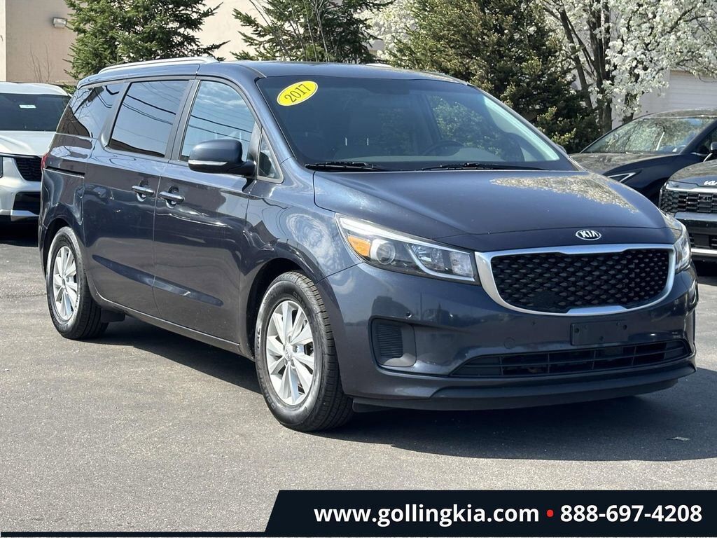 2017 KIA Sedona