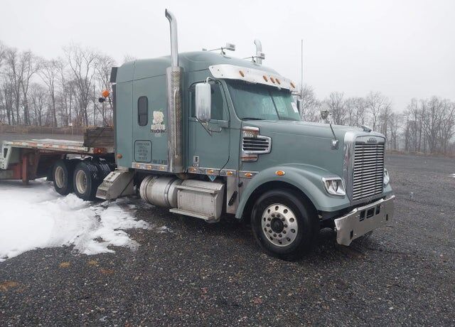 2018 FREIGHTLINER SD122