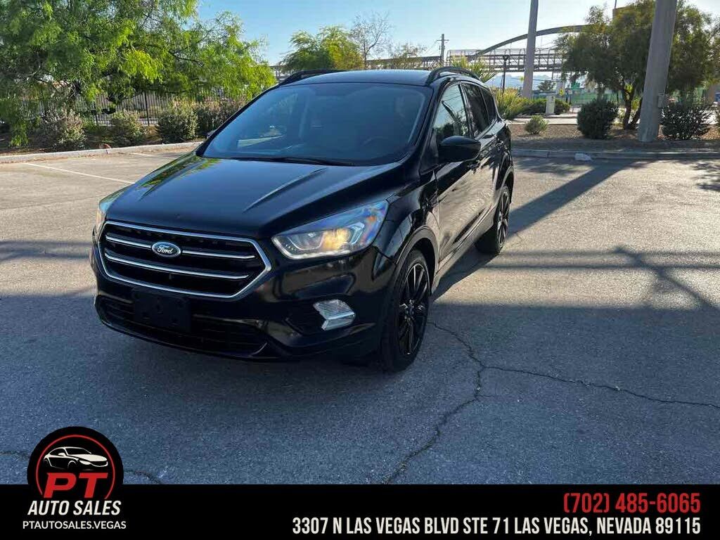 2017 FORD Escape