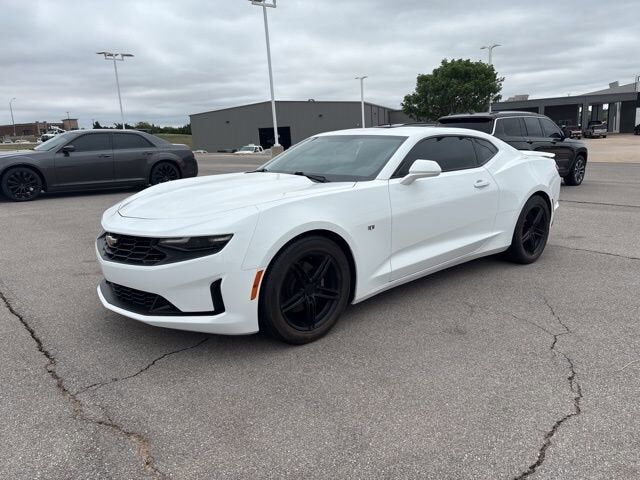2019 CHEVROLET Camaro