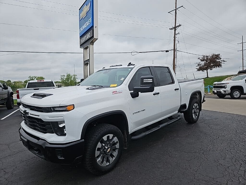 2025 CHEVROLET Silverado HD