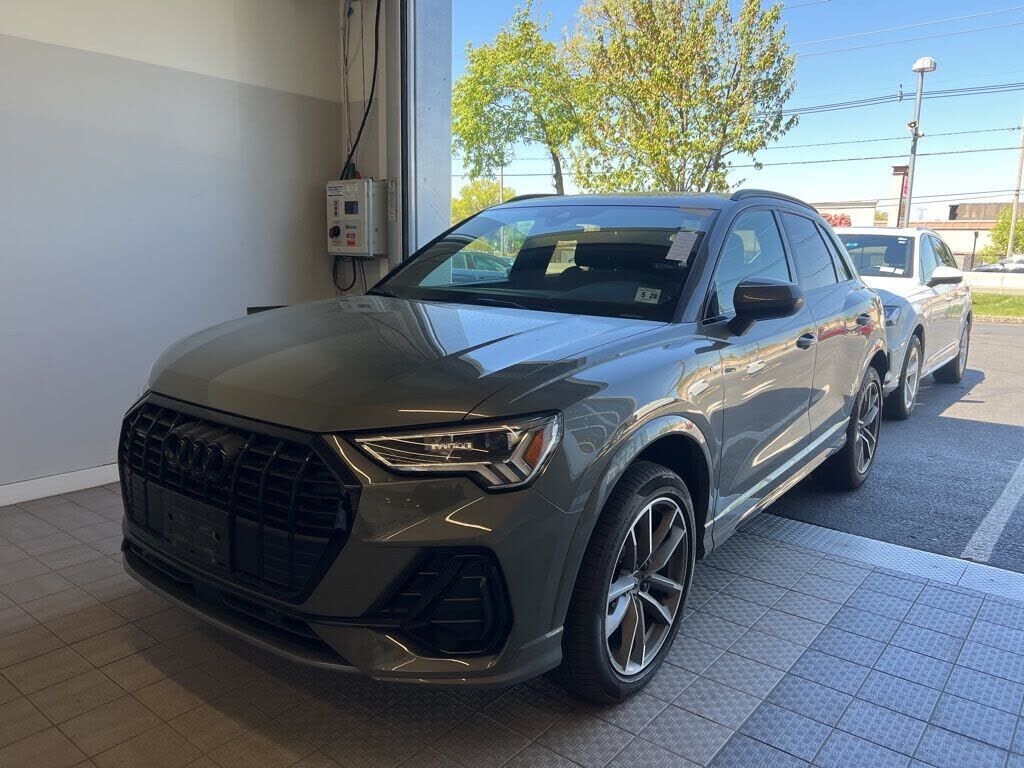 2023 AUDI Q3