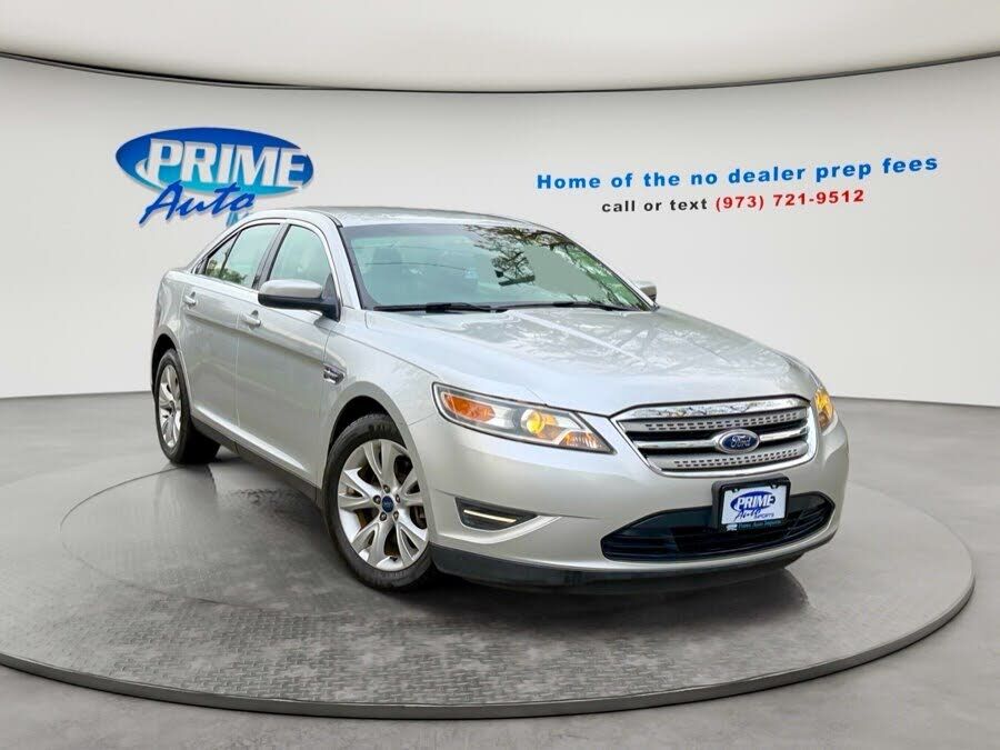 2012 FORD Taurus