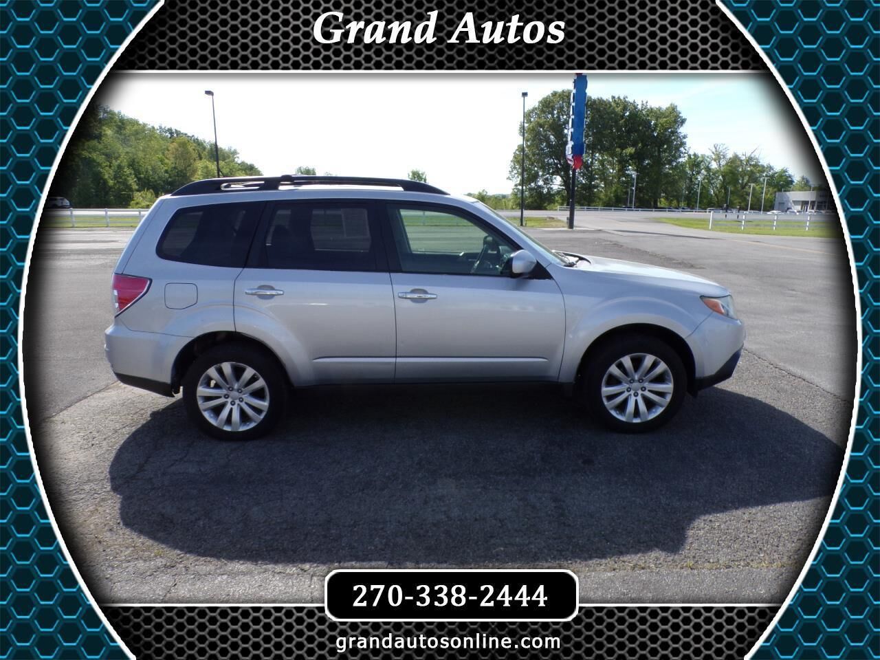 2013 SUBARU Forester