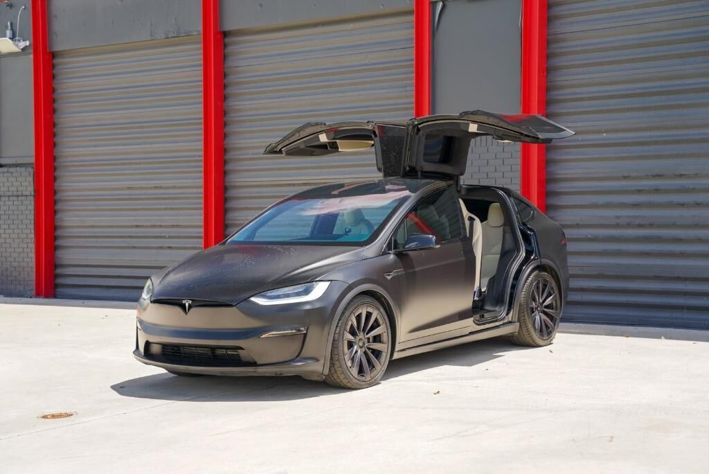 2022 TESLA Model X