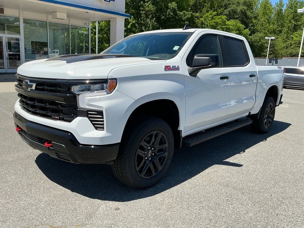 2026 CHEVROLET Silverado