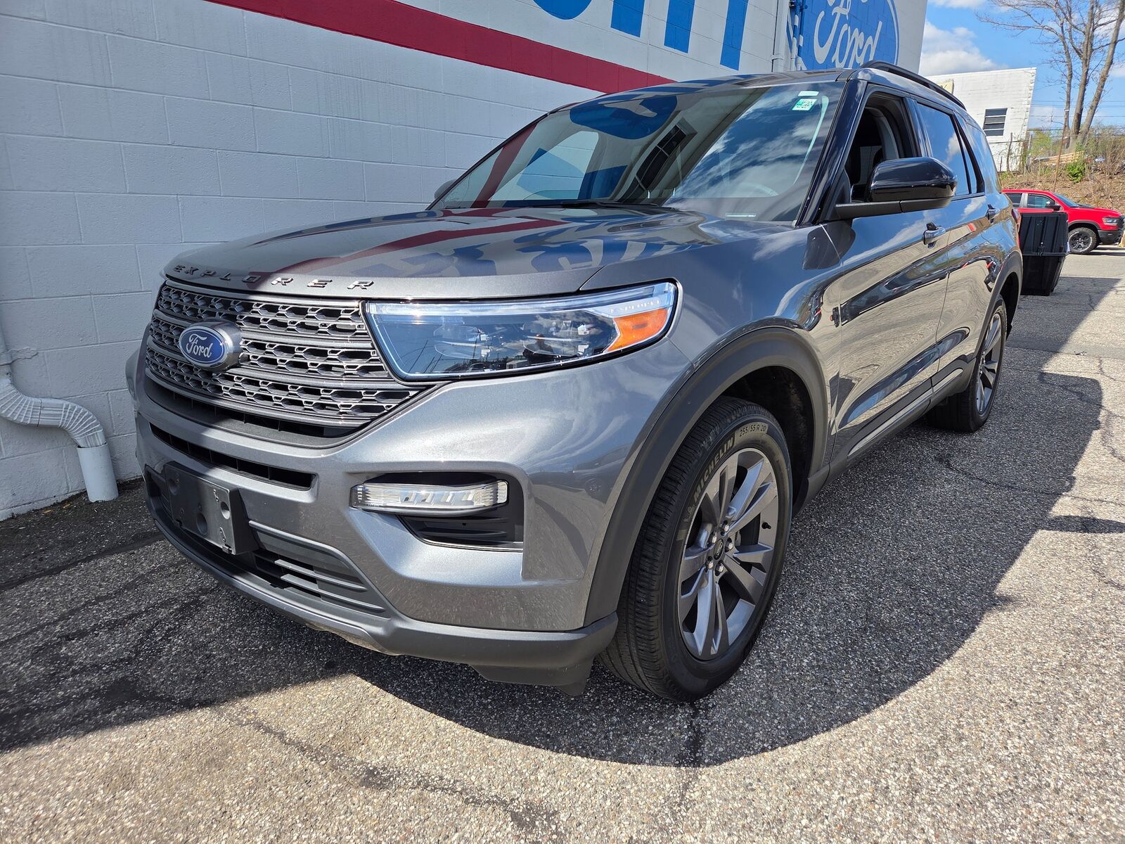 2023 FORD Explorer