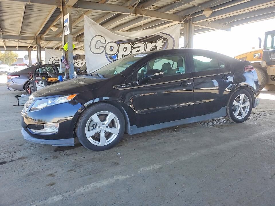 2013 CHEVROLET Volt