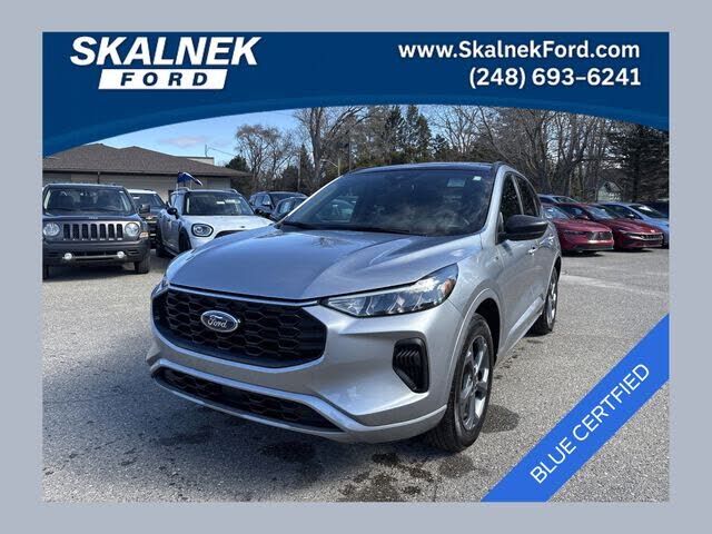 2024 FORD Escape