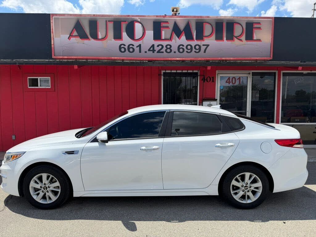 2017 KIA Optima