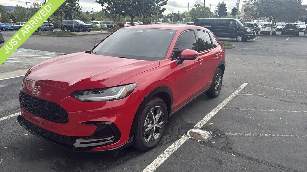 2025 HONDA HR-V