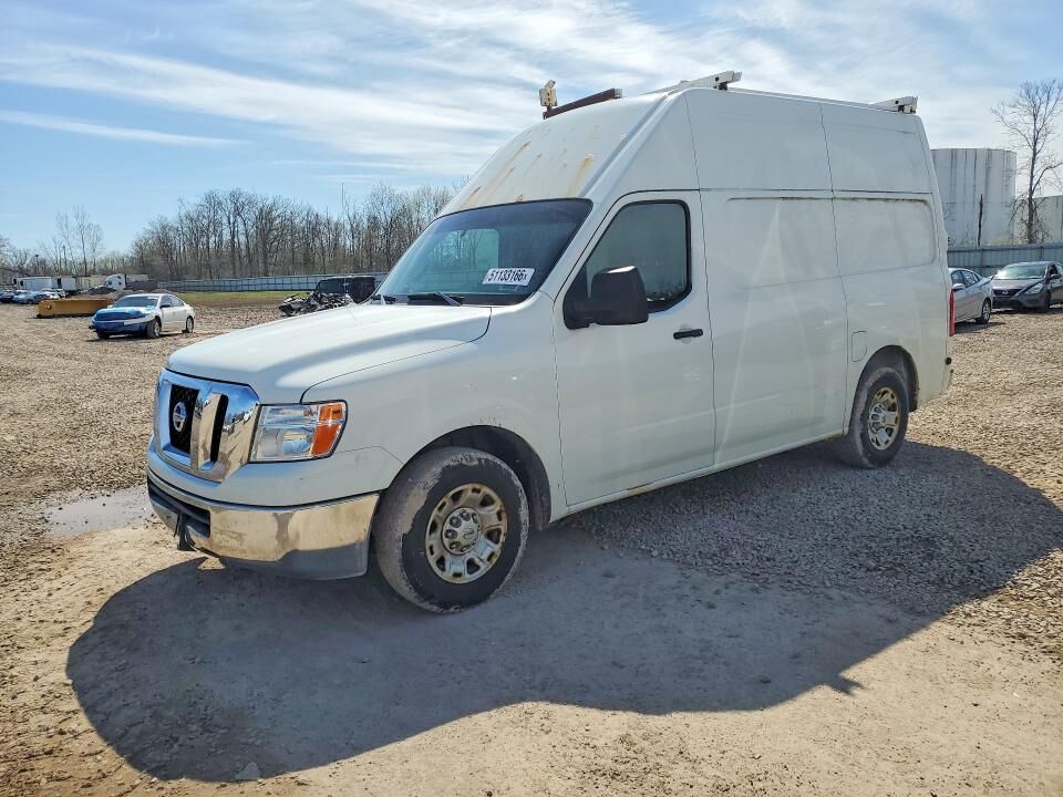 2013 NISSAN NV