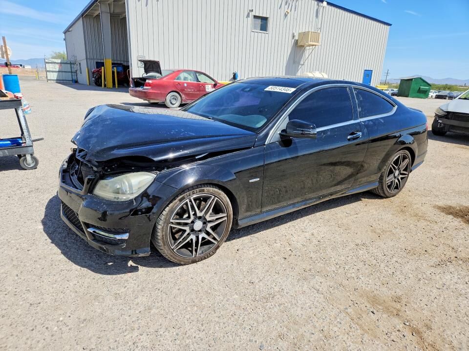 2014 MERCEDES-BENZ C-Class