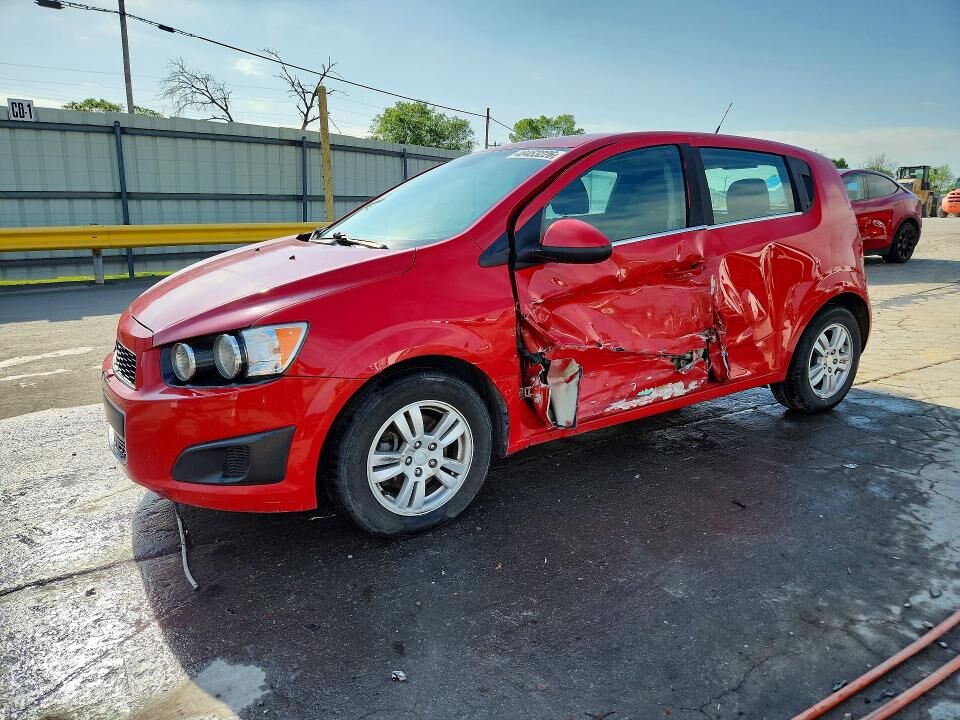 2013 CHEVROLET Sonic
