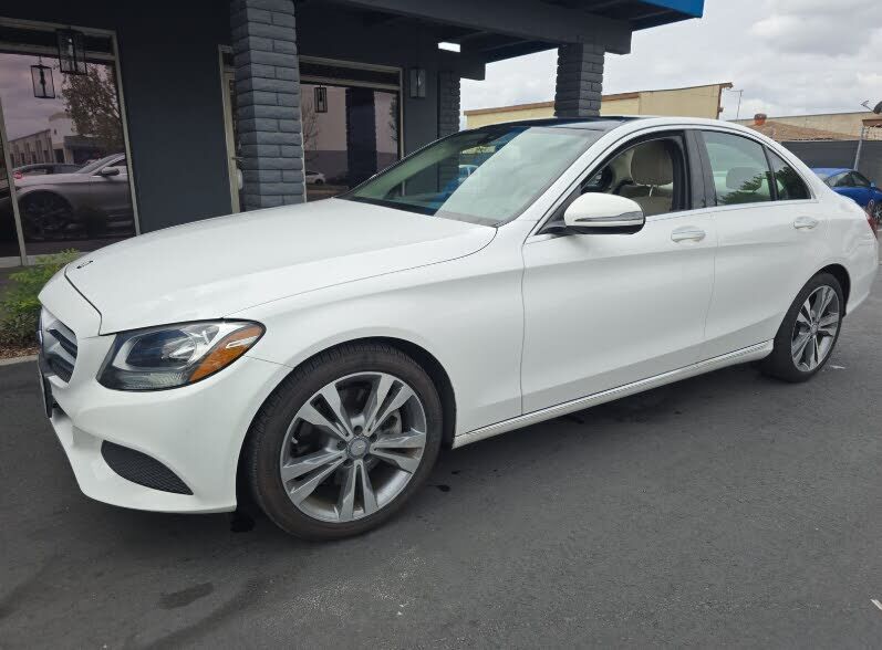 2016 MERCEDES-BENZ C-Class