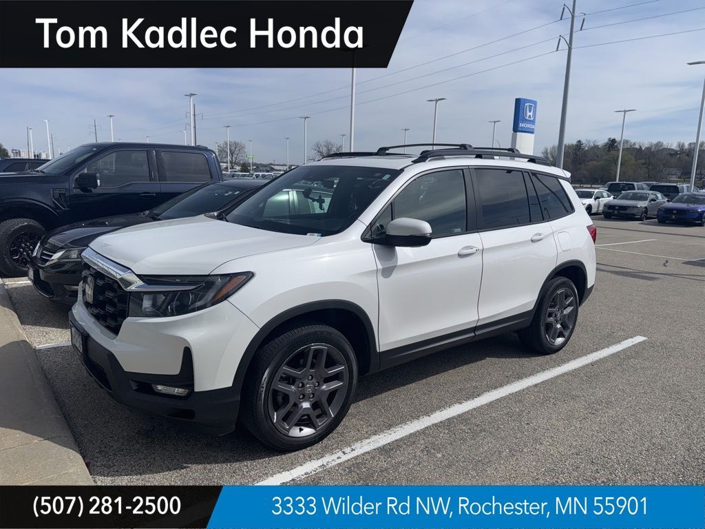 2023 HONDA Passport