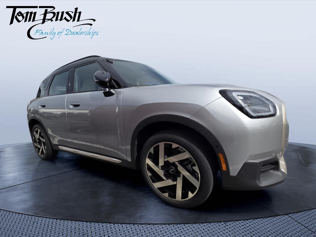 2025 MINI Countryman