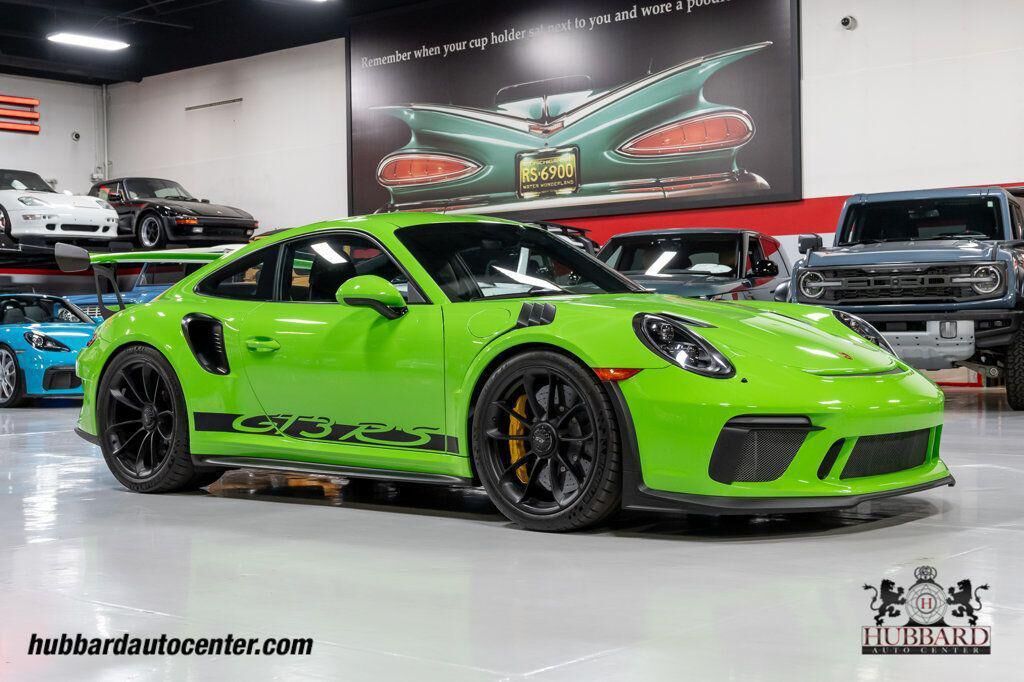 2019 PORSCHE 911