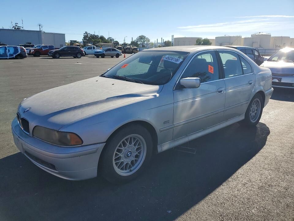 2001 BMW 5 Series