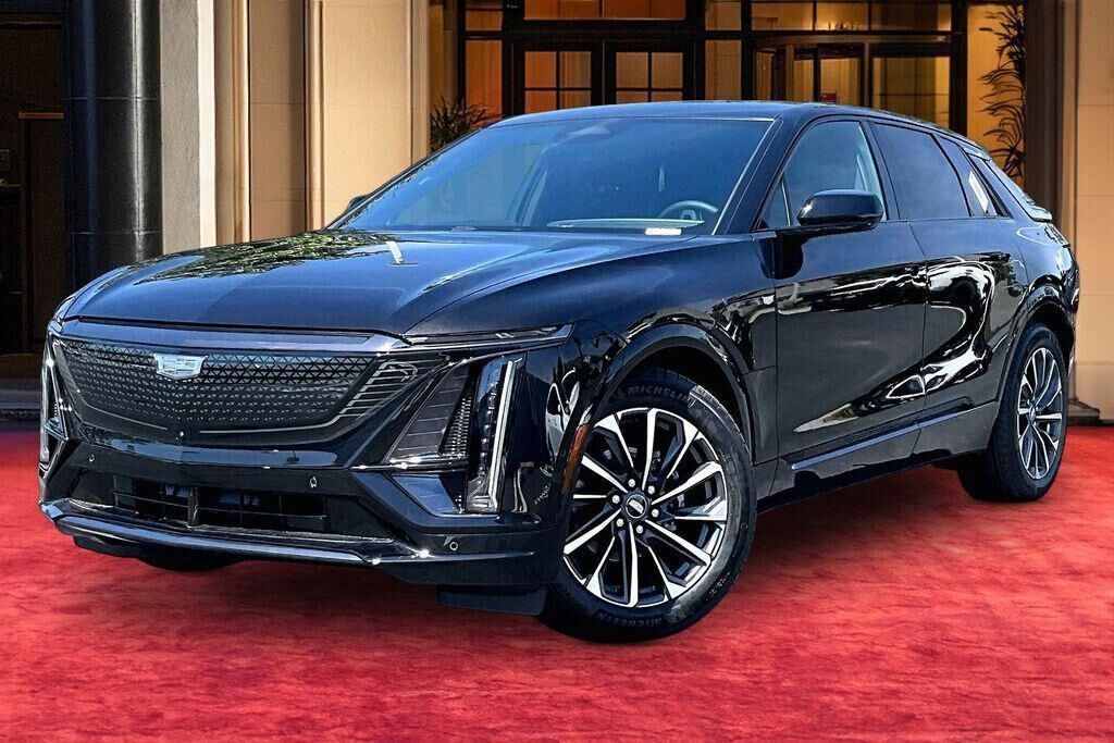 2026 CADILLAC Lyriq