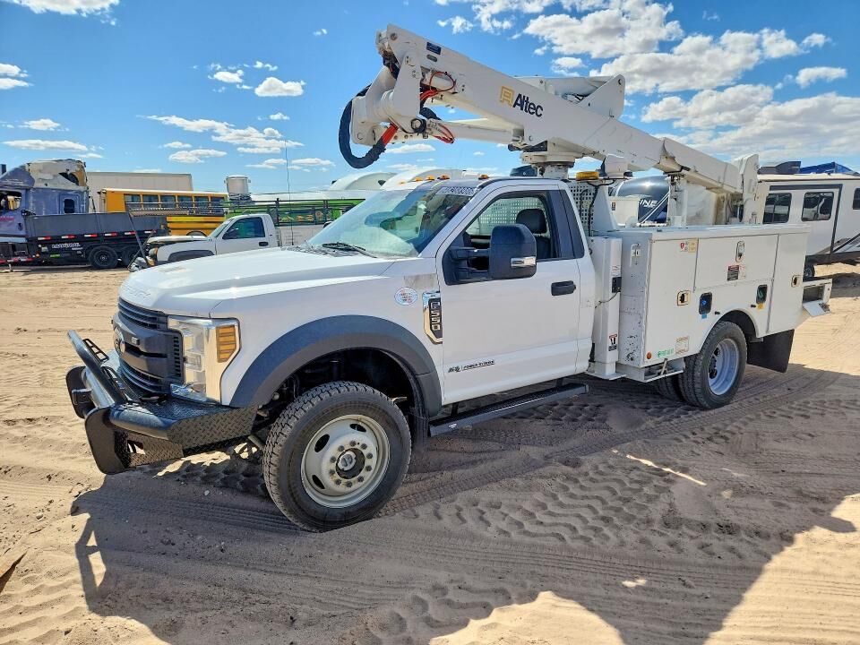 2018 FORD F-550