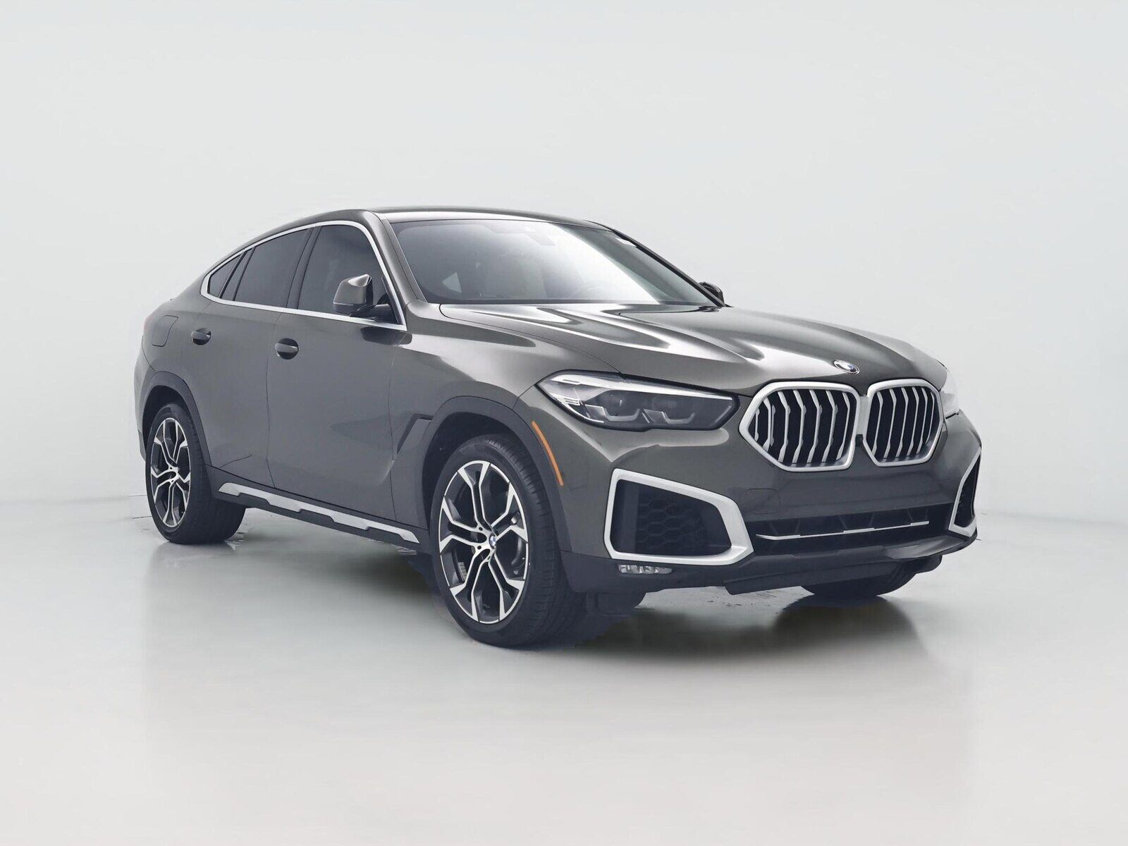 2021 BMW X6