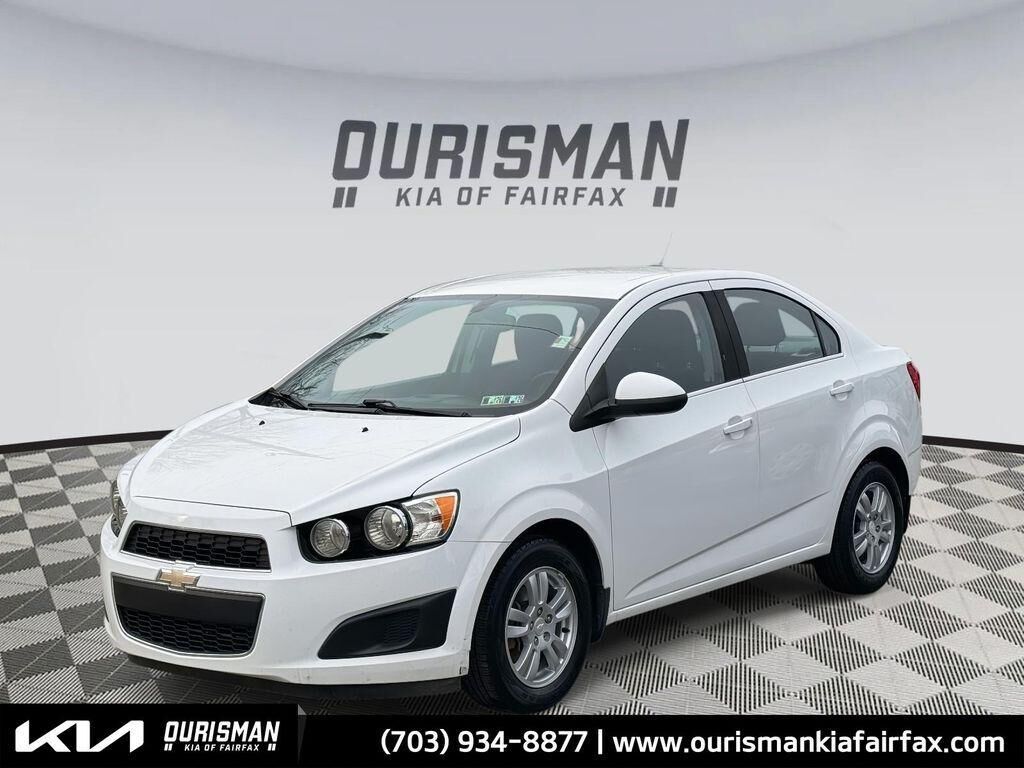 2015 CHEVROLET Sonic