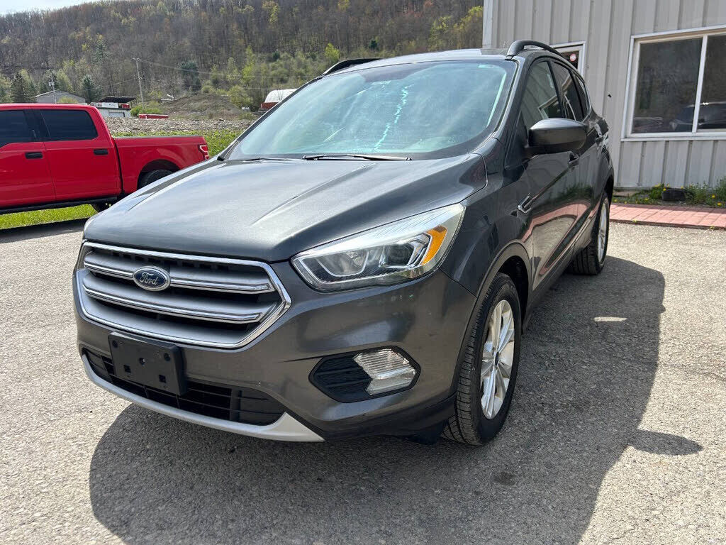 2017 FORD Escape