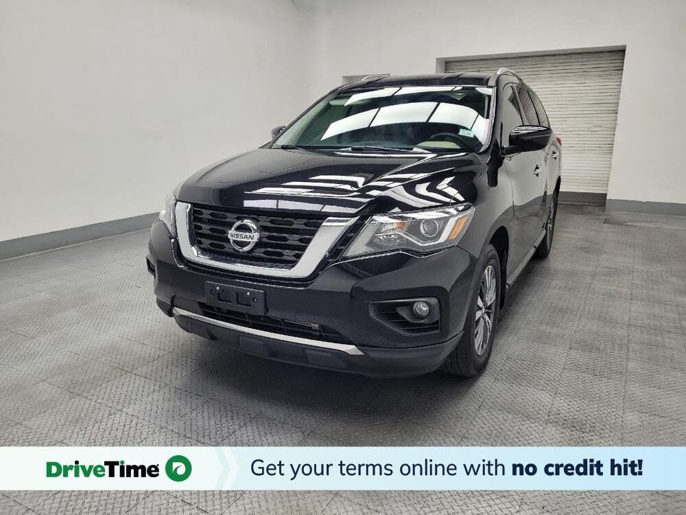 2017 NISSAN Pathfinder