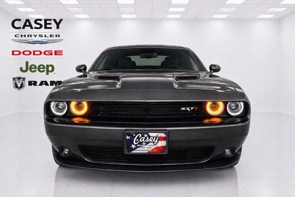 2022 DODGE Challenger