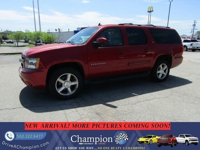 2013 CHEVROLET Suburban