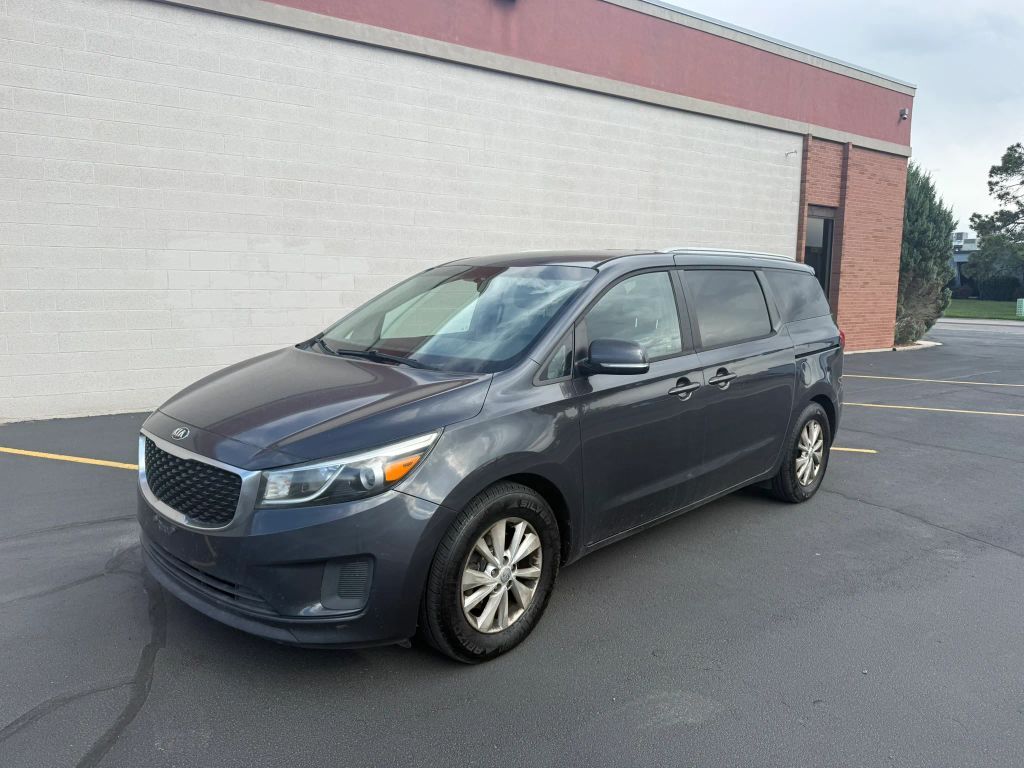 2016 KIA Sedona