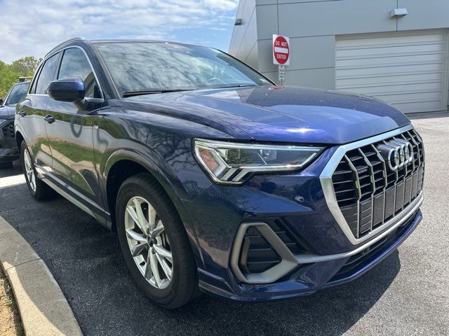 2022 AUDI Q3