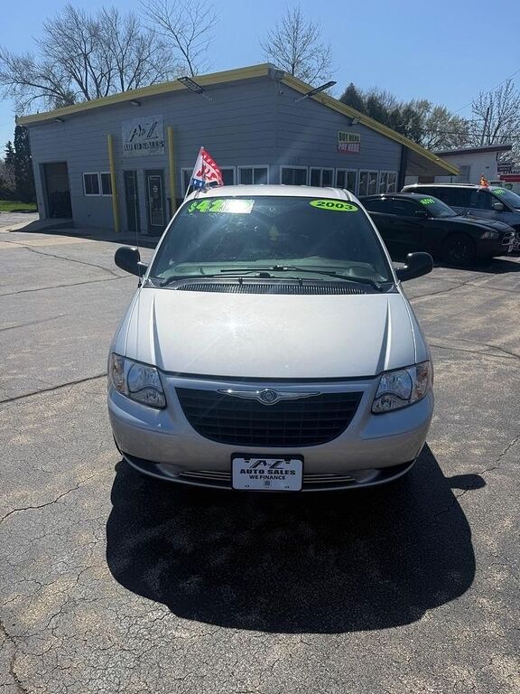 2003 CHRYSLER Voyager
