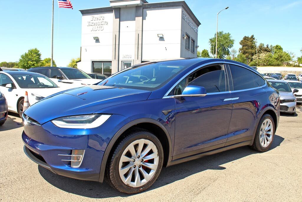 2019 TESLA Model X