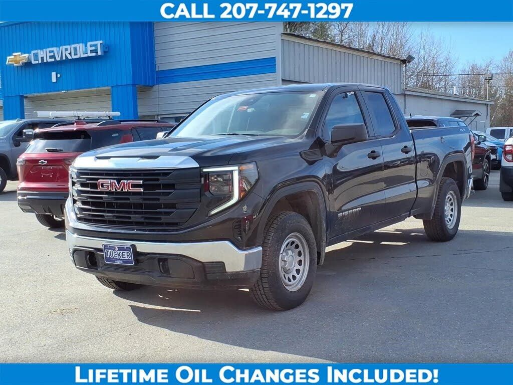 2023 GMC Sierra